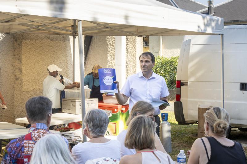 2023-09-09-Forum-assos-mise-en-place-et-pot-web-7781