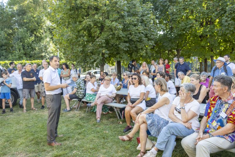 2023-09-09-Forum-assos-mise-en-place-et-pot-web-7798