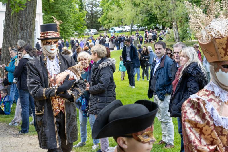 2024-04-28-Costumes-extraordinaires-site-web-0971