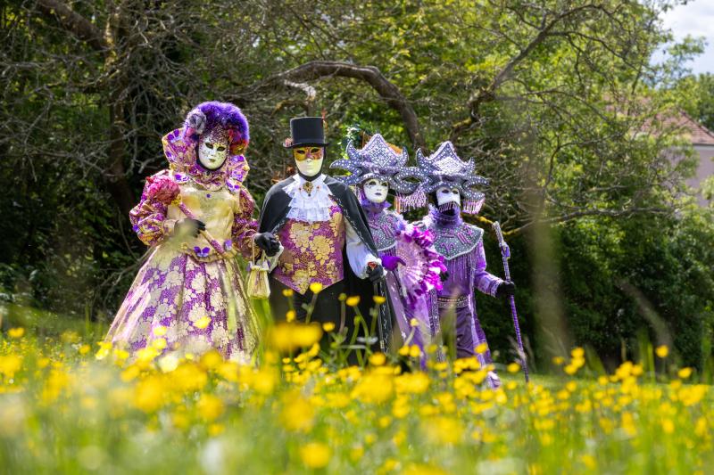 2024-04-28-Costumes-extraordinaires-site-web-0998