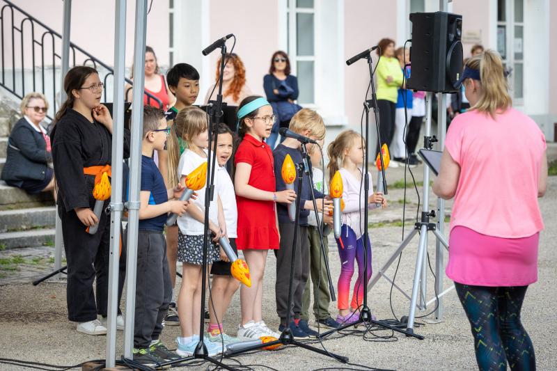 2024-06-22-Apero-concert-fete-de-la-Musique-web-6343