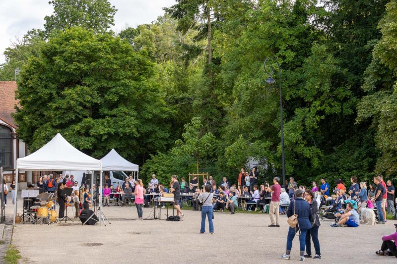 2024-06-22-Apero-concert-fete-de-la-Musique-web-6351