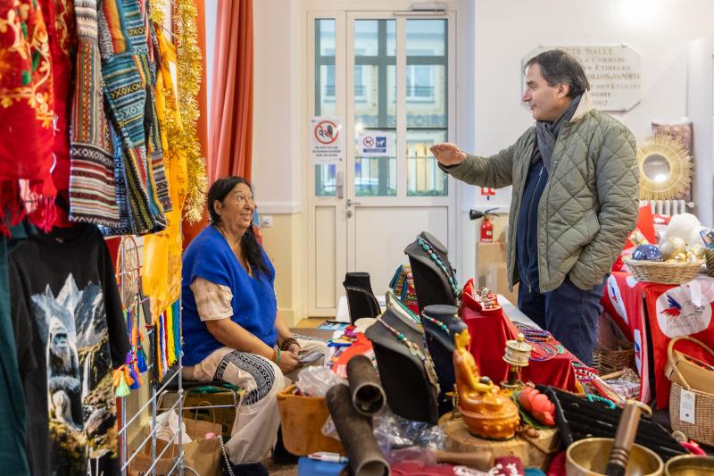 2025-12-06-07-marche-de-Noel-web-9500