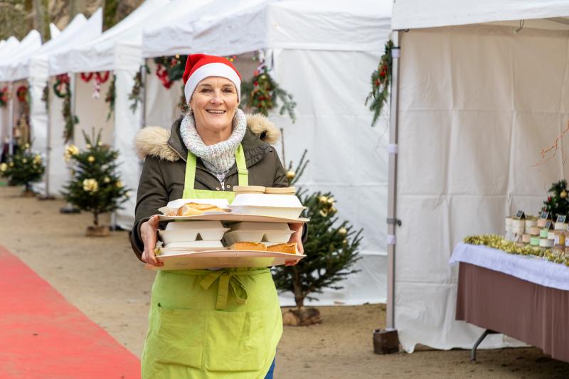 2025-12-06-07-marche-de-Noel-web-9906